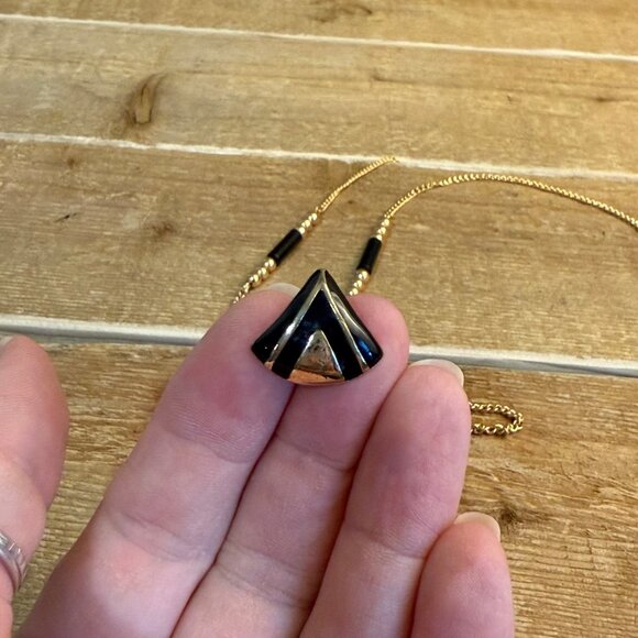 Vintage 70's Avon Gold Tone Black Enameled Necklace & Triangle Clip On Earrings - Picture 3 of 6